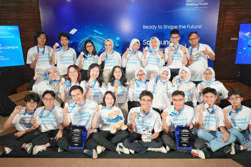 Boneka Interaktif Mahasiswa BINUS Raih Juara SIC 2025 Boneka Interaktif Mahasiswa BINUS Raih Juara SIC 2025